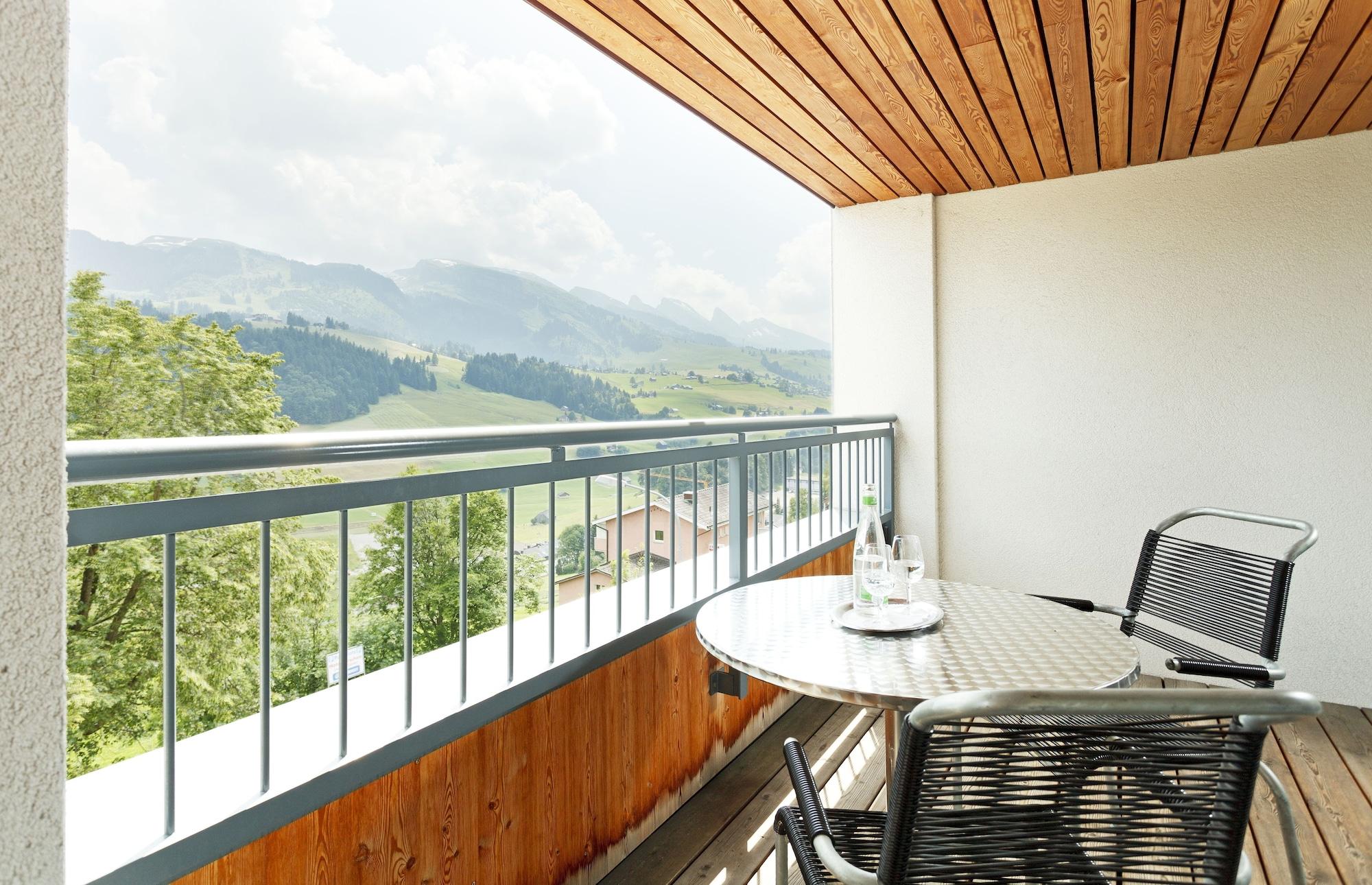 Hotel Hirschen Wildhaus Exterior photo