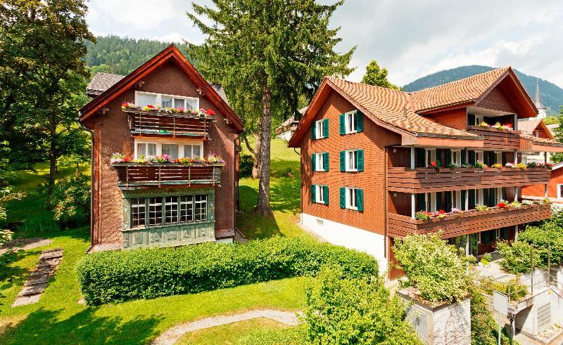Hotel Hirschen Wildhaus Exterior photo