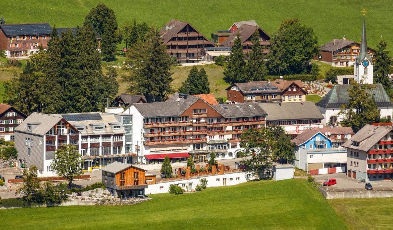 Hotel Hirschen Wildhaus Exterior photo